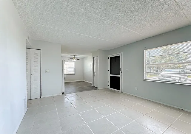 3rd image of 694 Michigan Ct #3, Saint Cloud, FL 34769 | MLS# O6379917