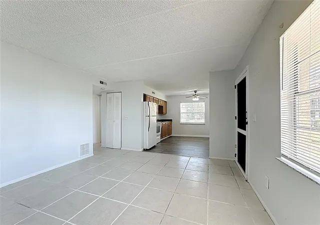 5th image of 694 Michigan Ct #3, Saint Cloud, FL 34769 | MLS# O6379917