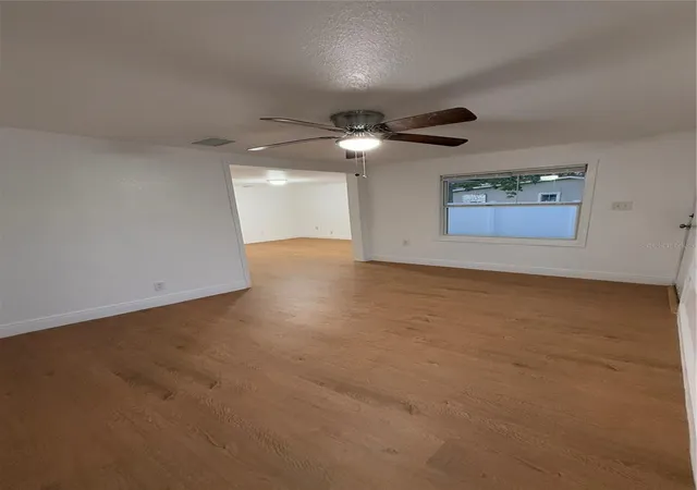 Photo 5 of Single family home for sale at 636 Coke Ave, Winter Garden, FL 34787 | MLS# O6379919 | Listing updated on 2026-02-07