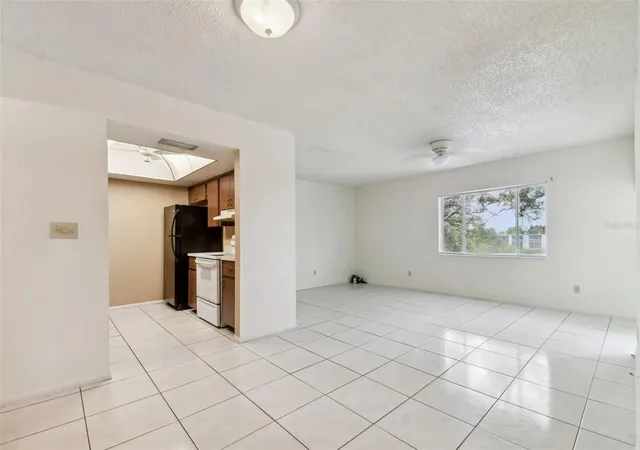 Photo 4 of Condo for sale at 645 N Keene Rd #D, Clearwater, FL 33755 | MLS# TB8472846 | Listing updated on 2026-08-23