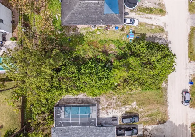 Homes for sale in Vero Beach, FL | 1335 25Th Ave Sw, Vero Beach, FL 32962 | MLS# TB8472899