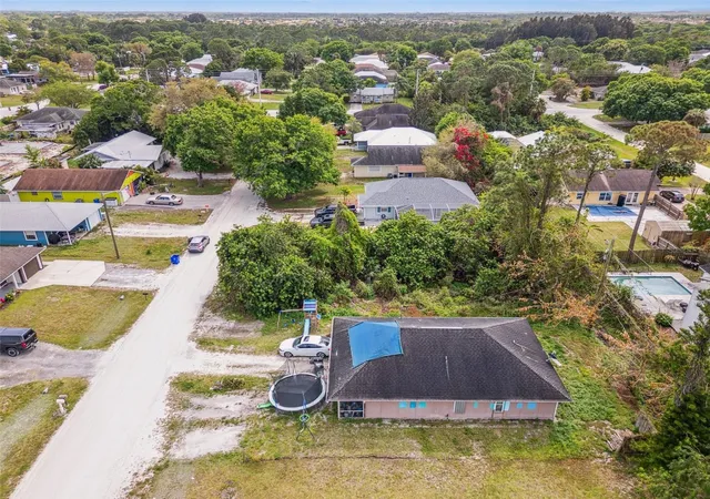 Homes for sale in Vero Beach, FL | 1335 25Th Ave Sw, Vero Beach, FL 32962 | MLS# TB8472899