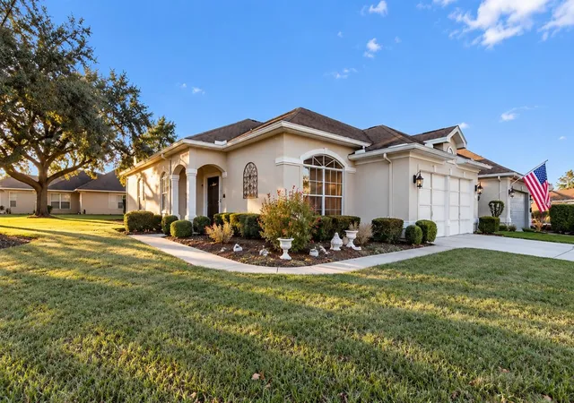 Photo 2 of Single family home for sale at 11911 Valley Fls Loop, Spring Hill, FL 34609 | MLS# TB8472912 | Listing updated on 2026-10-06