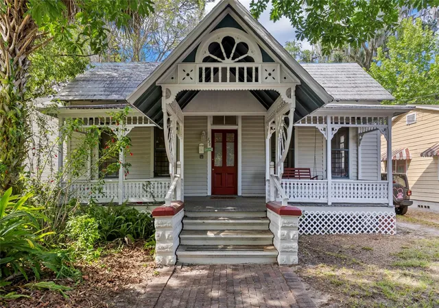 3rd image of 232 Nw 4Th Ave, Gainesville, FL 32601 | MLS# GC537249
