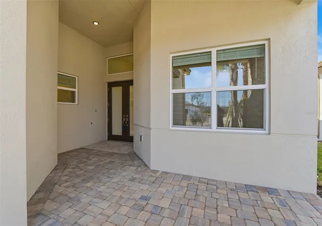 3rd image of 32623 Neroli St, Wesley Chapel, FL 33543 | MLS# TB8472937