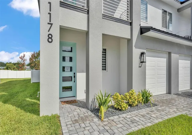Photo 1 of House for sale at 1178 Windjammer Dr, Lakeland, FL 33803 | MLS# L4959193 | Listing updated on 2026-08-31