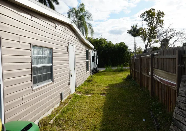 3rd image of 3513 Areca St, Punta Gorda, FL 33950 | MLS# O6380039