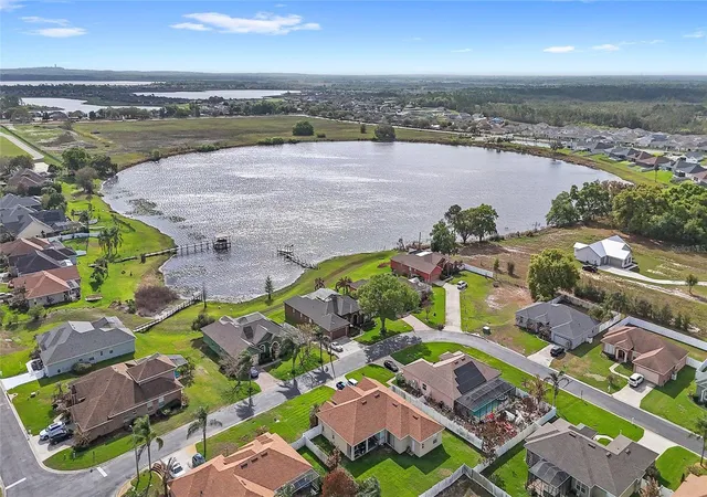 4th image of 496 Terranova St, Winter Haven, FL 33884 | MLS# O6380041