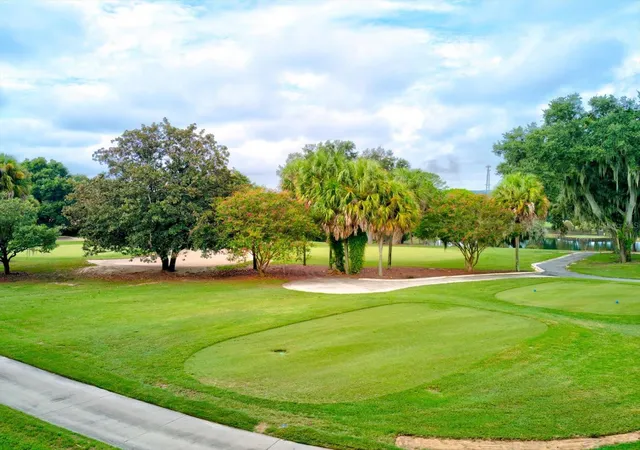 2nd image of 54 Camino Real Blvd, HOWEY IN THE HILLS, FL 34737