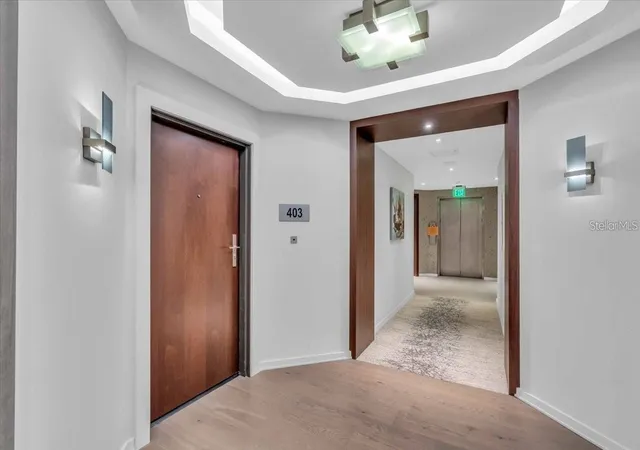 2nd image of 1211 Gulf Of Mexico Dr #403, Longboat Key, FL 34228 | MLS# A4681405