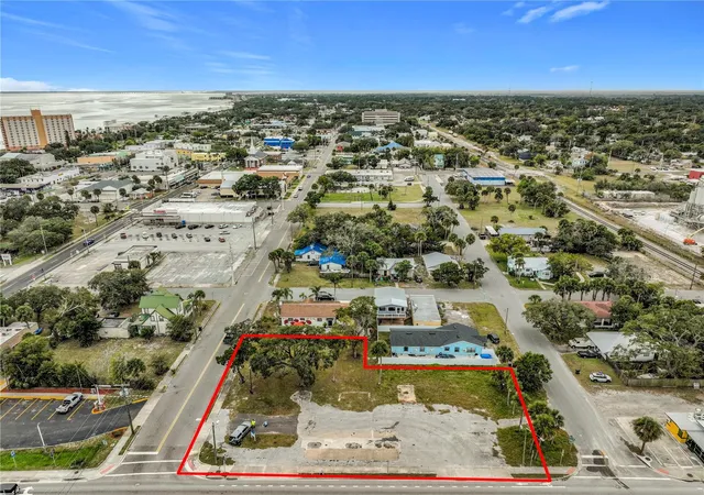 2nd image of 405 Garden St, Titusville, FL 32796 | MLS# O6380116