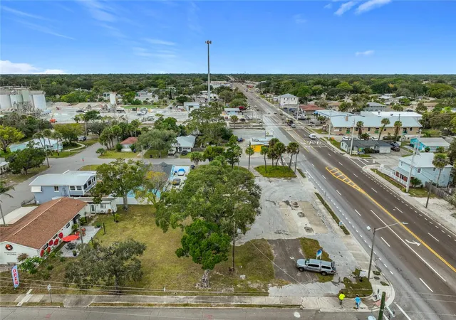5th image of 405 Garden St, Titusville, FL 32796 | MLS# O6380116