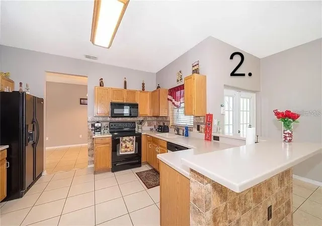 Photo 4 of Single family home for sale at 519 Pinehurst Cvs, Kissimmee, FL 34758 | MLS# S5143238 | Listing updated on 2026-09-29