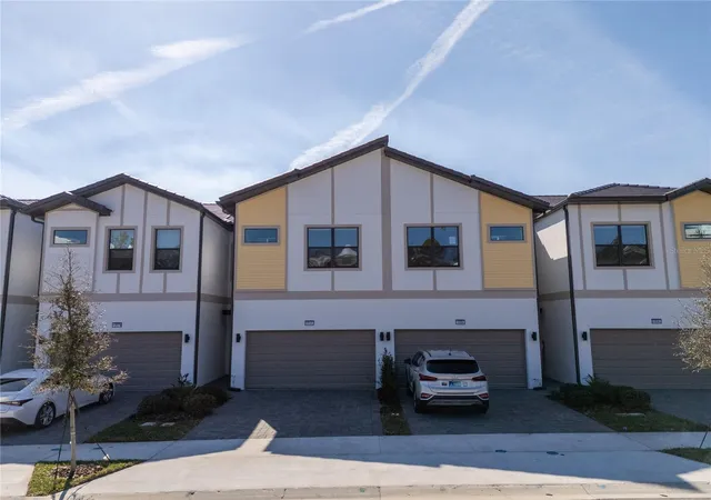 Townhouse for sale at 10580 Ebb Tide Ln, ORLANDO, FL 32821 | MLS# S5143244