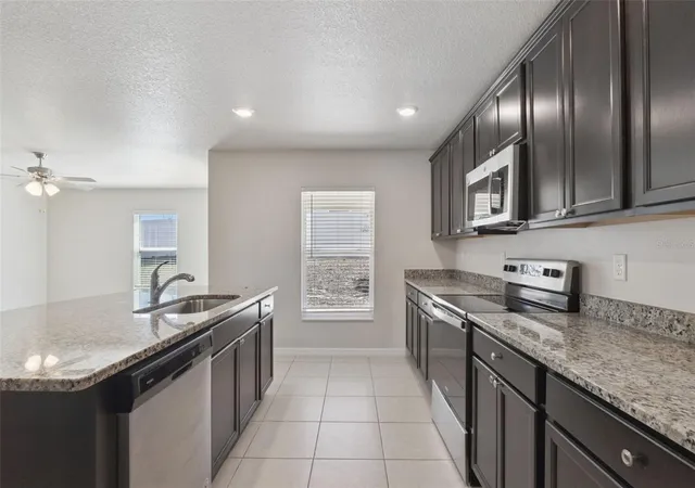 4th image of 12023 Indian Grass Wy, Leesburg, FL 34788 | MLS# O6380156