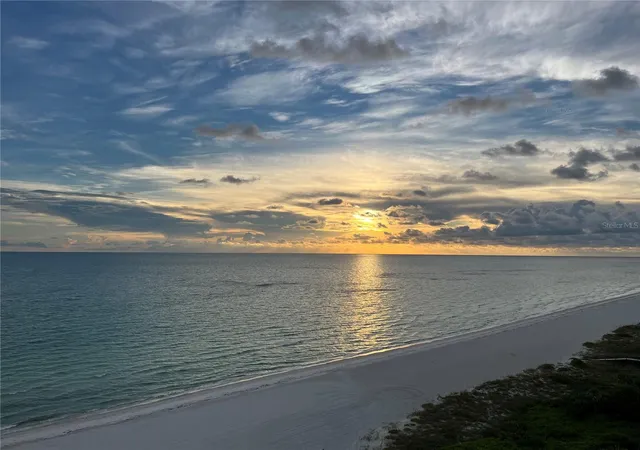 5th image of 775 Longboat Club Rd #401, Longboat Key, FL 34228 | MLS# A4681439