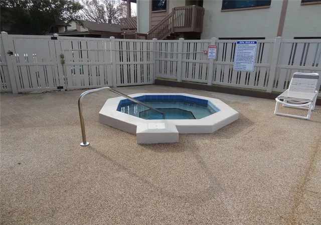 2nd image of 12917 Wedgewood Wy, HUDSON, FL 34667