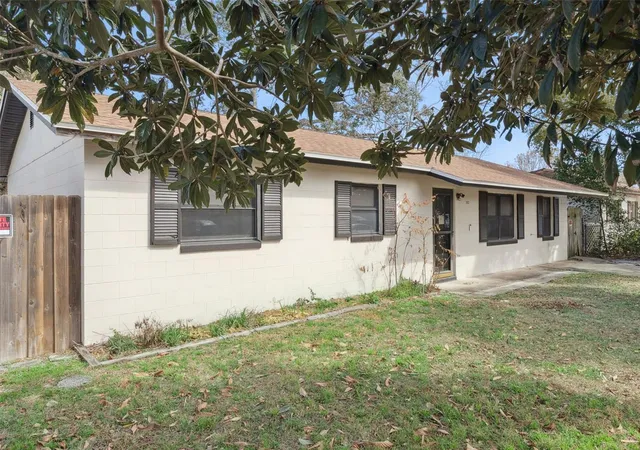 Photo 2 of Single family home for sale at 1953 Linda Ave, Ormond Beach, FL 32174 | MLS# O6380198 | Listing updated on 2026-09-13