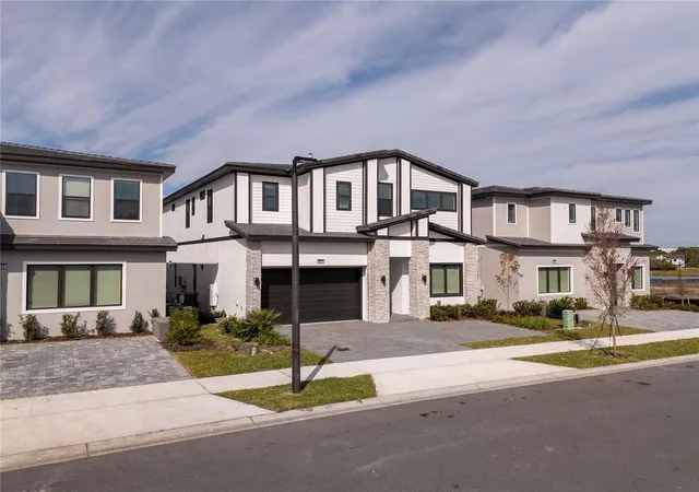 Photo 1 of Single family home for sale at 5674 High Seas Dr, Orlando, FL 32821 | MLS# S5143252 | Listing updated on 2026-02-06
