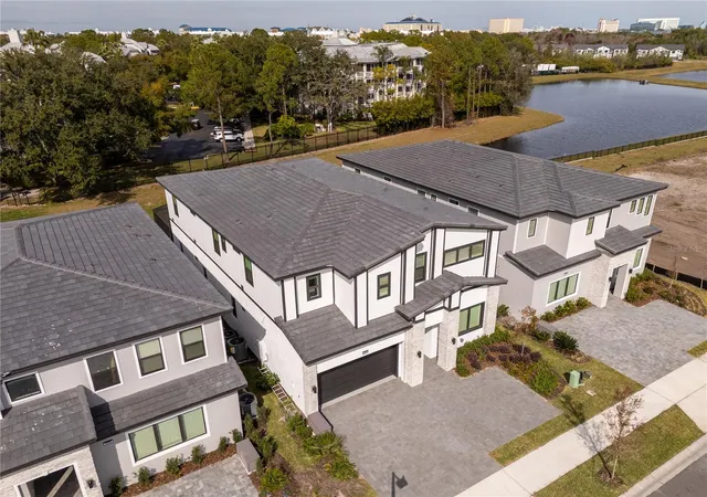 Photo 2 of Single family home for sale at 5674 High Seas Dr, Orlando, FL 32821 | MLS# S5143252 | Listing updated on 2026-02-06