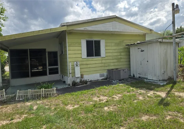 Photo 4 of Manufactured home for sale at 5921 SW 63rd Street, Ocala, FL 34474 | MLS# OM718221 | Listing updated on 2026-09-02
