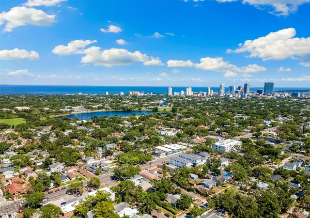 36th image of 2211 16th St N, Saint Petersburg, FL 33704 | MLS# TB8473248