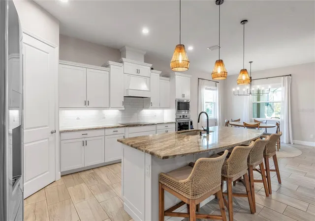 4th image of 503 167Th Blvd E, Bradenton, FL 34212 | MLS# A4681497