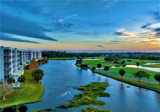 2nd image of 1200 Country Clb Dr, LARGO, FL 33771
