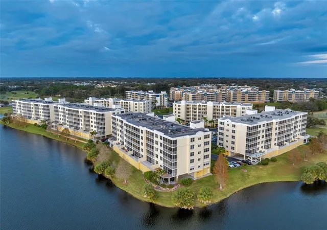 58th image of 1200 Country Club Dr #1404, Largo, FL 33771 | MLS# TB8473445