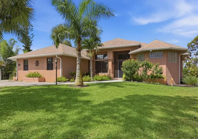3rd image of 1710 Parker Dr, Englewood, FL 34223 | MLS# N6142824