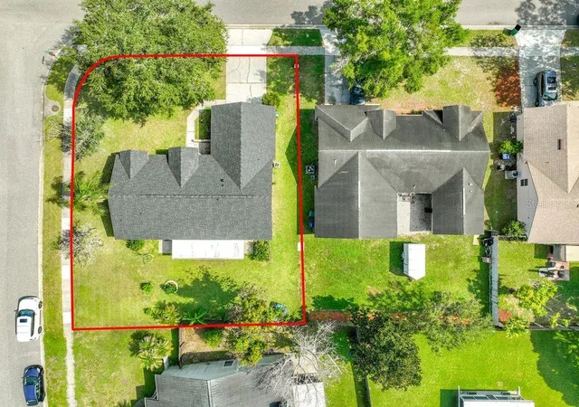 Photo 3 of Single family home for sale at 8818 Reservation Dr, Orlando, FL 32829 | MLS# O6380339 | Listing updated on 2026-08-12