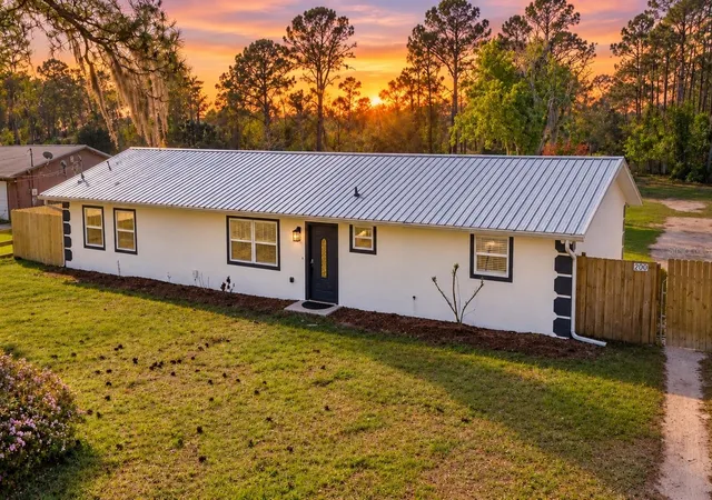 Single family home for sale at 200 28th Street, EDGEWATER, FL 32141 | MLS# NS1087291