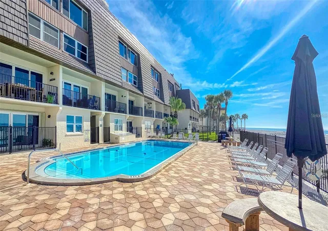 Homes for sale in Indian Rocks Beach, FL | 60 Gulf Blvd #203, Indian Rocks Beach, FL 33785 | MLS# TB8473611
