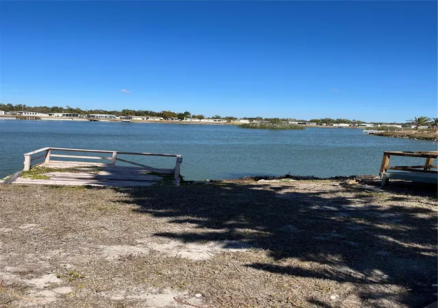 Homes for sale in Englewood, FL | 2820 Penguin Ln, Englewood, FL 34224 | MLS# D6146047