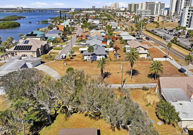 2nd image of 3812 Cardinal Blvd, Port Orange, FL 32127 | MLS# V4947218