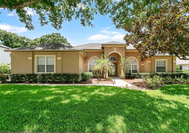 Homes for sale in Apopka, FL | 816 Mystic Oak Pl, Apopka, FL 32712 | MLS# O6380641