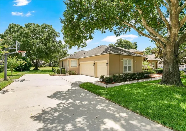 Homes for sale in Apopka, FL | 816 Mystic Oak Pl, Apopka, FL 32712 | MLS# O6380641