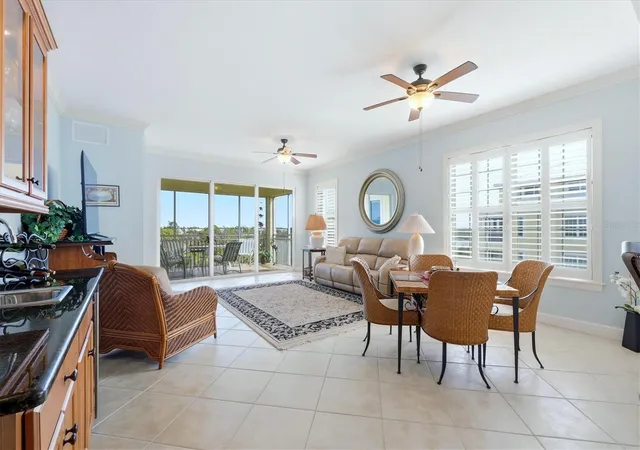 3rd image of 8571 Amberjack Cir #304, Englewood, FL 34224 | MLS# D6146056