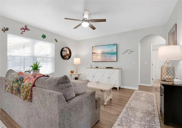5th image of 15823 High Bell Pl, Bradenton, FL 34212 | MLS# A4681676