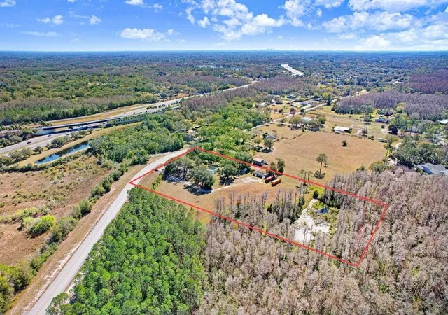 Photo 3 of Sale Pending at Tobacco Rd, Lutz, FL 33558 | MLS# TB8473967 | Listing updated on 2026-09-06