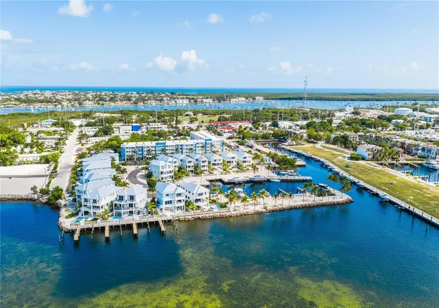1st image of 805 39th Street Gulf, Marathon, FL 33050 | MLS# W7882829