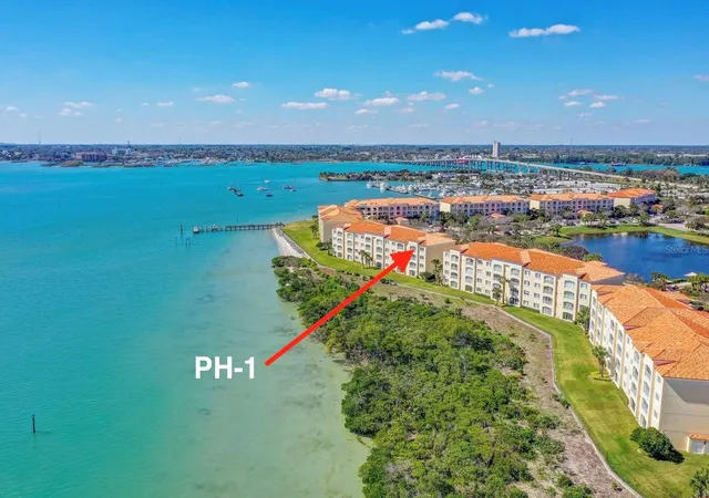 Homes for sale in Hutchinson Island, FL | 29 Harbour Isle #PH01, Hutchinson Island, FL 34949 | MLS# O6380742