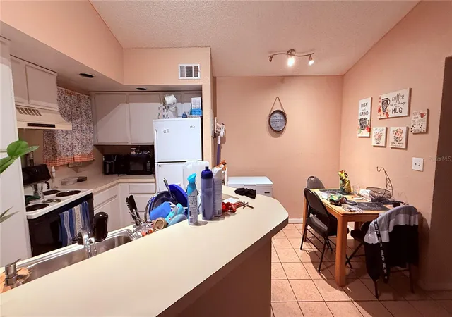 Homes for sale in Orlando, FL | 4504 Commander Dr #1821, Orlando, FL 32822 | MLS# O6380745