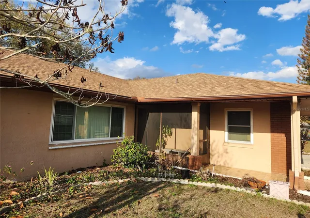 Photo 4 of Single family home for sale at 713 Bear Way, Kissimmee, FL 34759 | MLS# S5143415 | Listing updated on 2026-03-08
