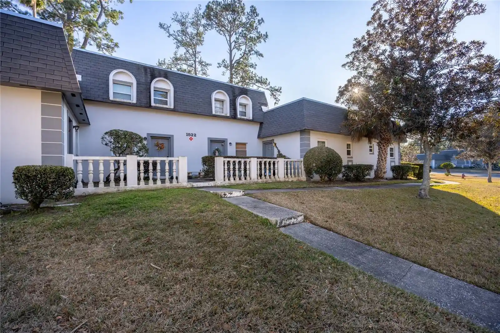 Listing Photo 2 - Condo for sale in 1522 Se 25Th St located at 1522 Se 25Th St, OCALA, FL 34471 - Unit 1522 SE 25th Street