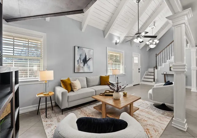 Photo 4 of Single family home for sale at 8255 Lake Underhill Rd, Orlando, FL 32825 | MLS# O6380781 | Listing updated on 2026-08-09