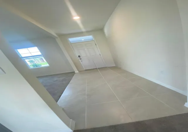 Photo 4 of Single family home for sale at 701 Silver Palm Dr, Haines City, FL 33844 | MLS# P4937766 | Listing updated on 2026-03-18