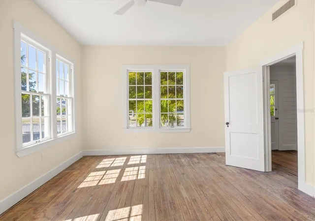 Photo 4 of Single family home for sale at 260 Gilchrist Ave, Boca Grande, FL 33921 | MLS# D6146072 | Listing updated on 2026-10-06