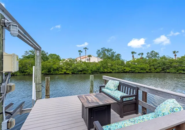 Photo 3 of Townhouse for sale at 4306 Sunray Ct, Tampa, FL 33615 | MLS# TB8474105 | Listing updated on 2026-10-06