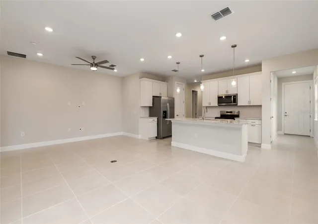 Homes for sale in Bradenton, FL | 5811 Silverside Pine Ct, Bradenton, FL 34211 | MLS# A4681775